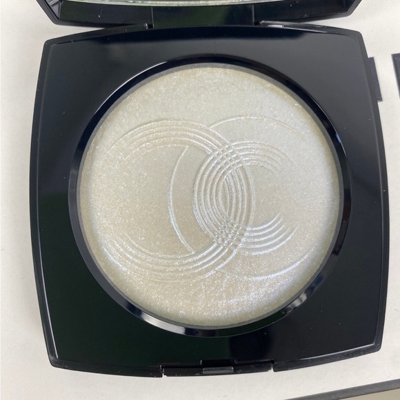 Chanel lumiere ocean highlighter Spring 2024 - Picture 4 of 4